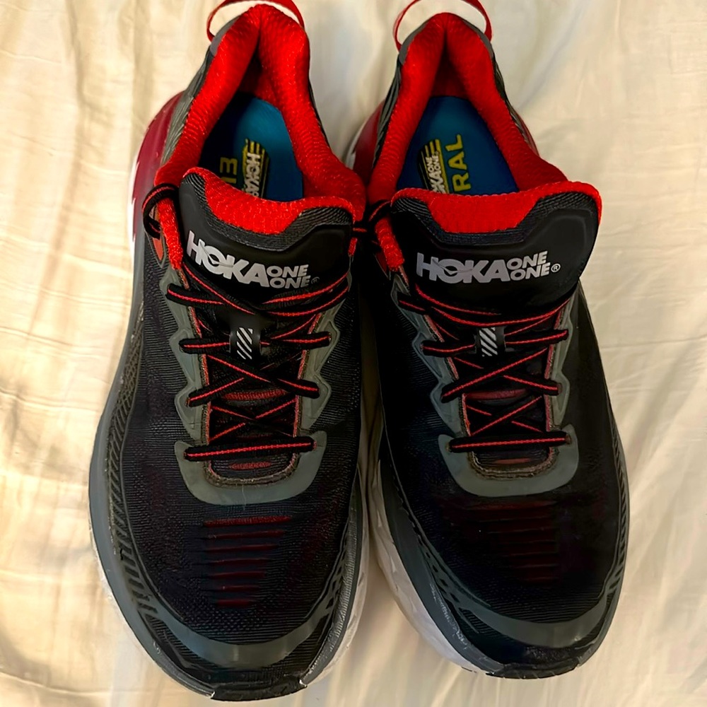 HOKA ONE ONE